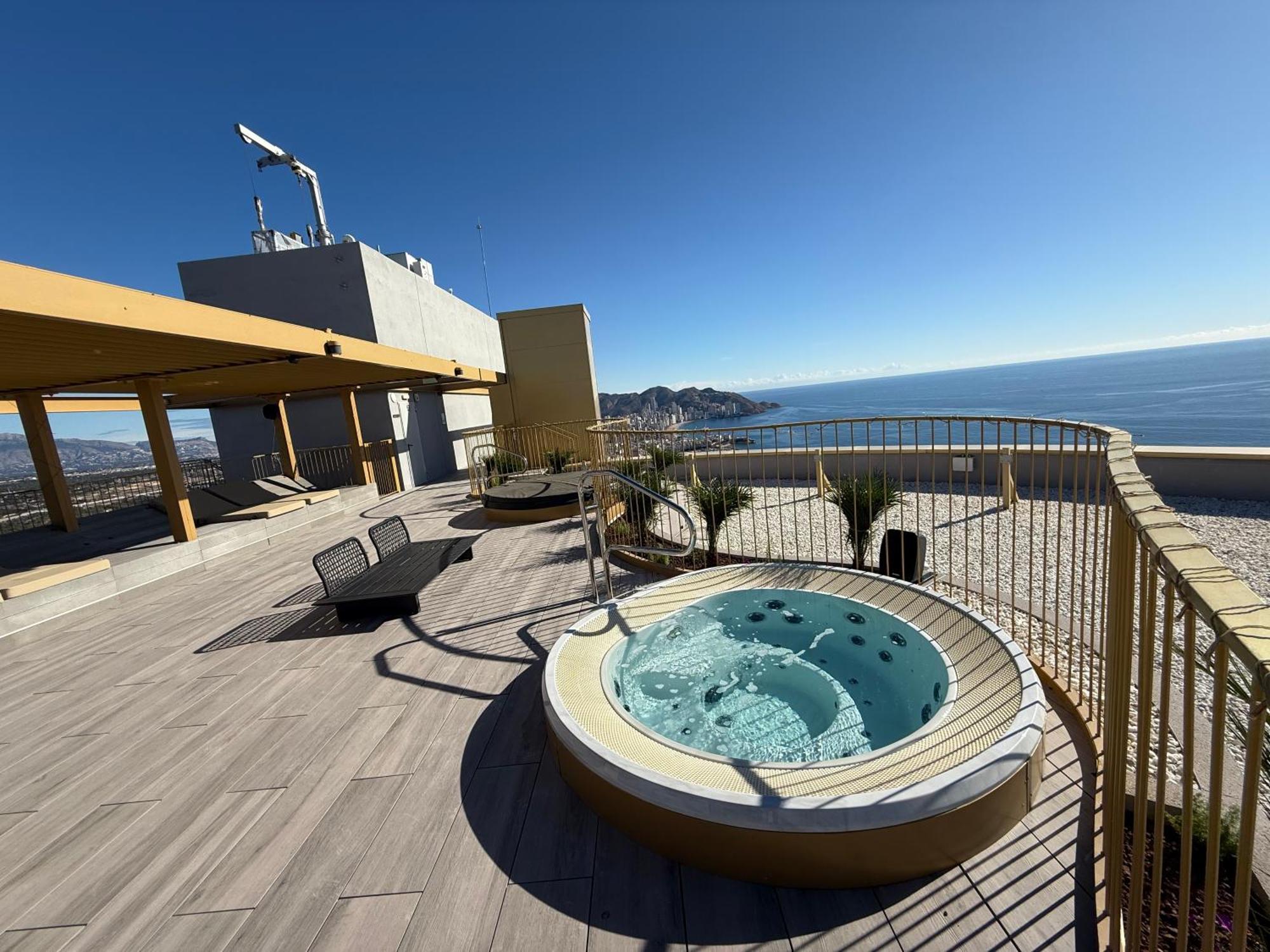 Intempo Sky Luxury Apartment 26 Floor Seaview Benidorm Luaran gambar