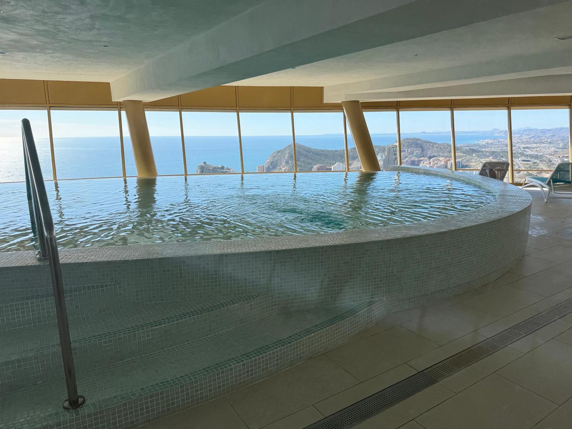 Intempo Sky Luxury Apartment 26 Floor Seaview Benidorm Luaran gambar